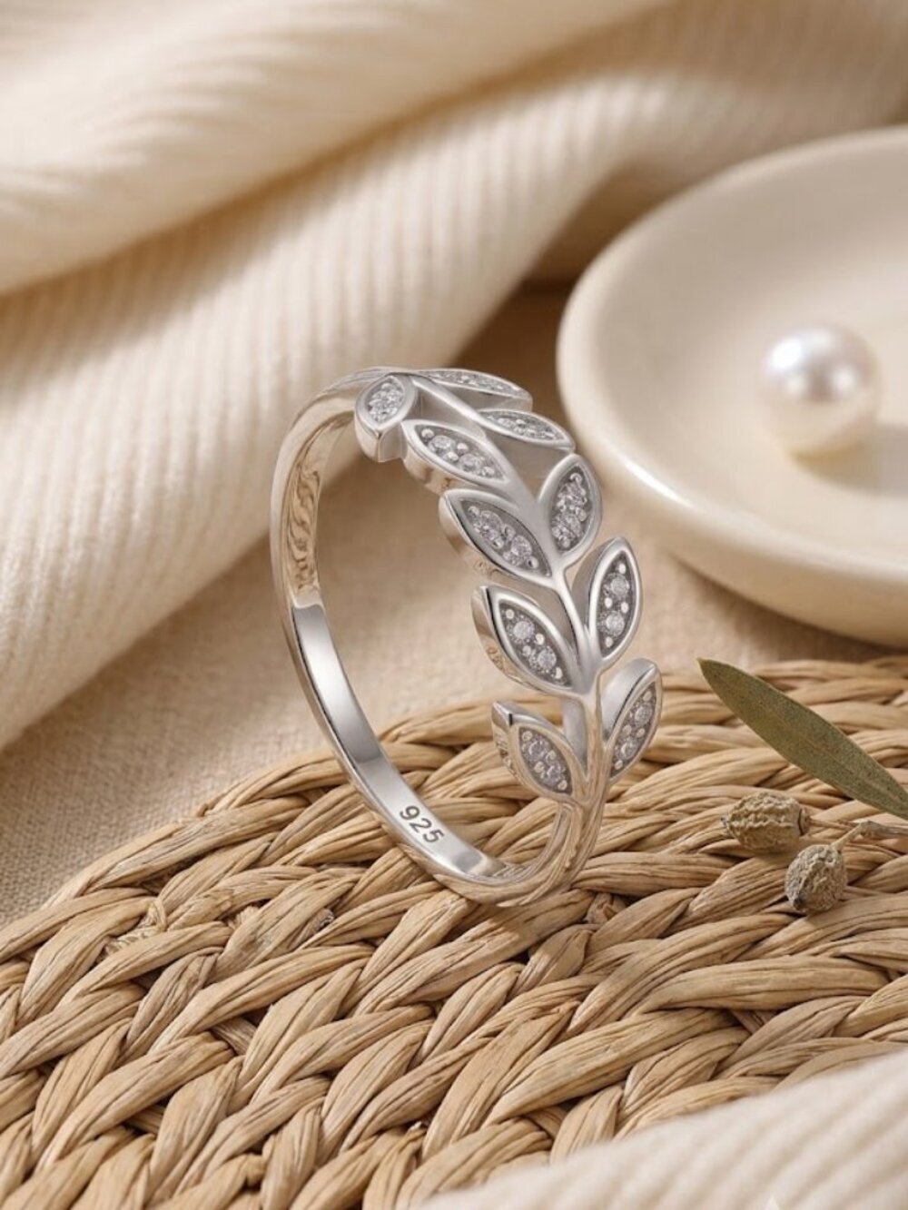 925 Sterling Silver Cubic Zirconia Leaf Vine Botanical Ring Cottagecore Size 8